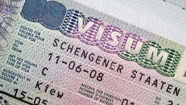 LỢI ÍCH CỦA VIỆC SỞ HỮU TẤM VISA DU LỊCH SCHENGEN
