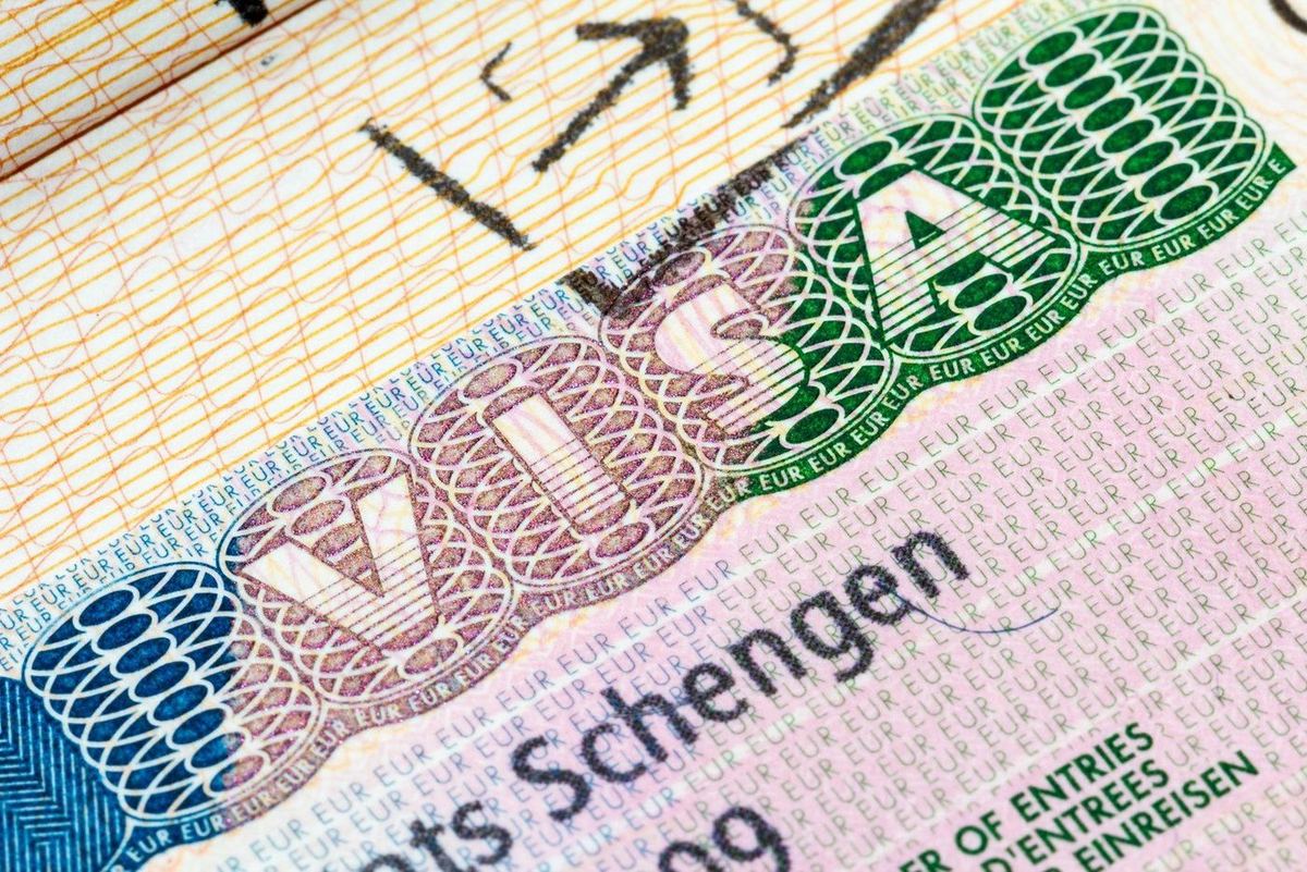 VISA SCHENGEN BỊ TỪ CHỐI? – NÊN LÀM GÌ BÂY GIỜ?